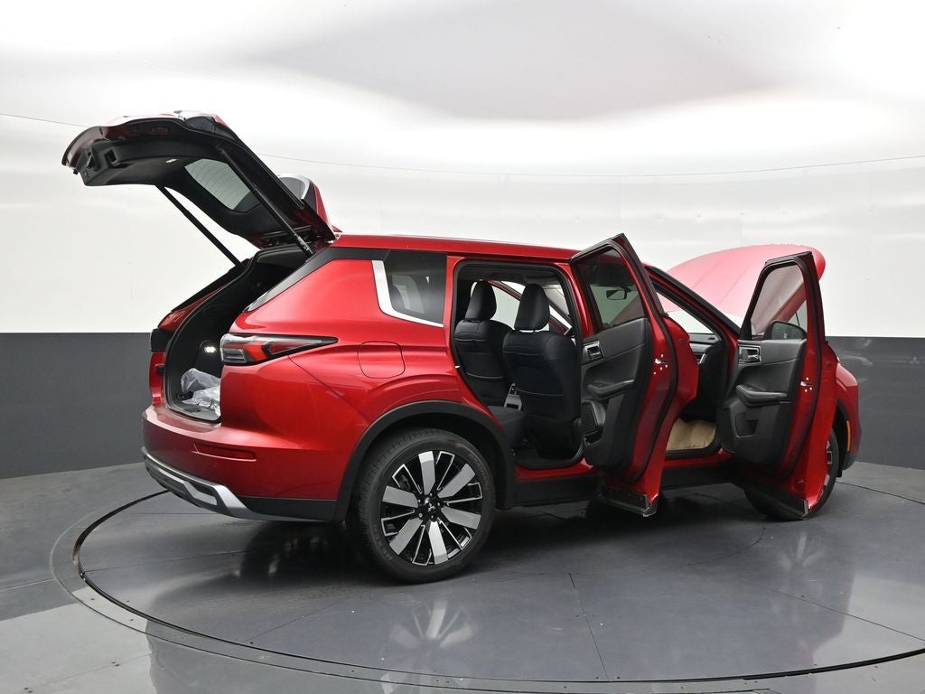 2026 Mitsubishi Outlander SE