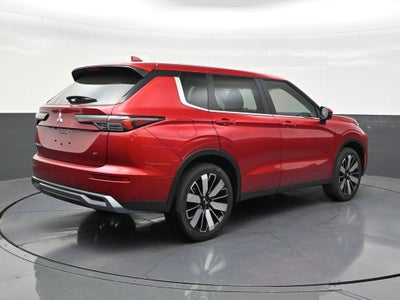 2026 Mitsubishi Outlander SE