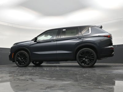 2026 Mitsubishi Outlander LE