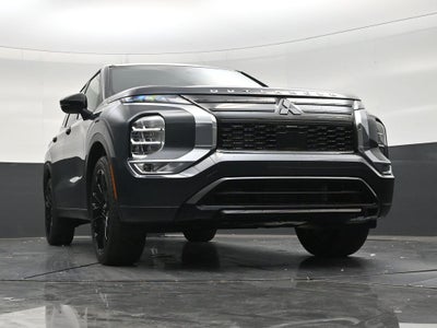 2026 Mitsubishi Outlander LE