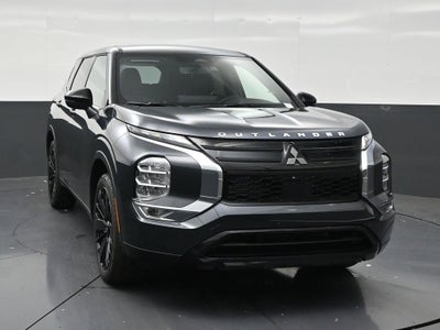 2026 Mitsubishi Outlander LE