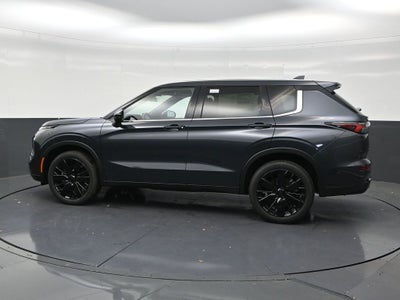 2026 Mitsubishi Outlander LE