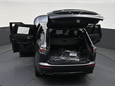 2026 Mitsubishi Outlander LE