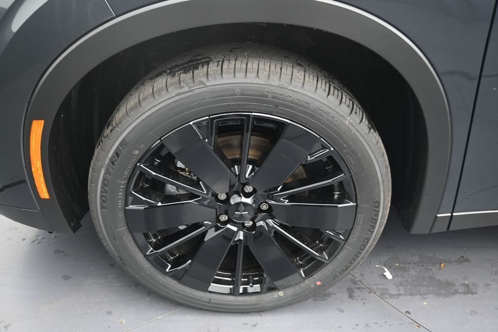 2026 Mitsubishi Outlander LE