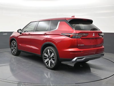 2026 Mitsubishi Outlander SE