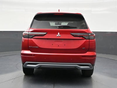2026 Mitsubishi Outlander SE