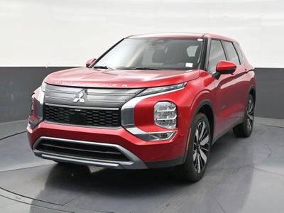 2026 Mitsubishi Outlander SE