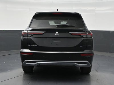 2026 Mitsubishi Outlander SE