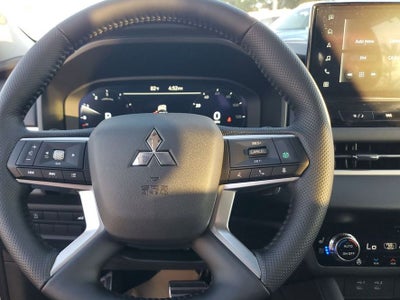 2026 Mitsubishi Outlander SEL