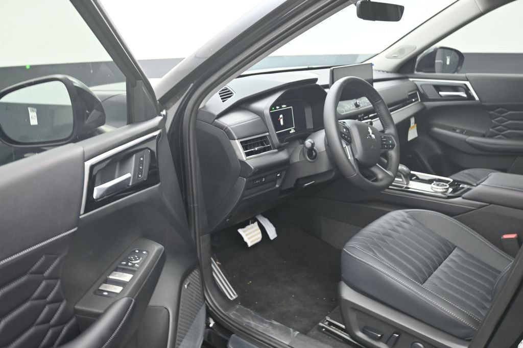 2026 Mitsubishi Outlander SEL