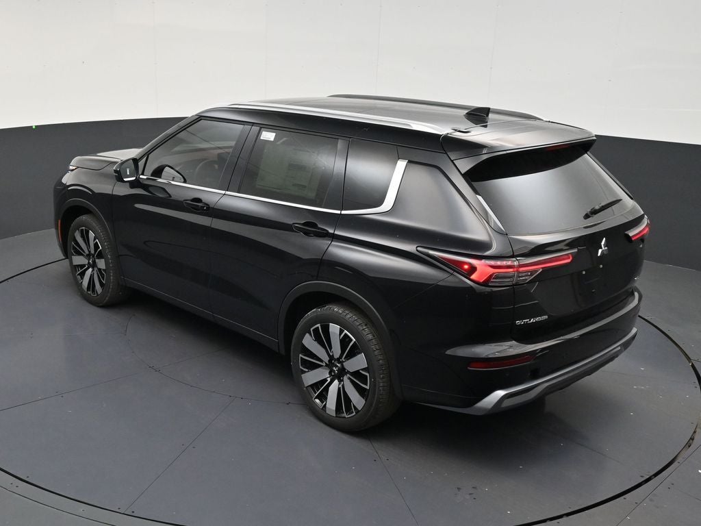 2026 Mitsubishi Outlander SEL