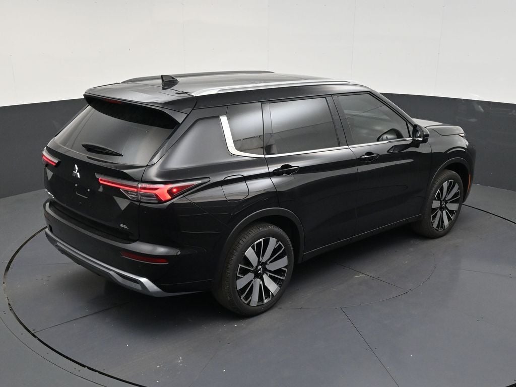 2026 Mitsubishi Outlander SEL