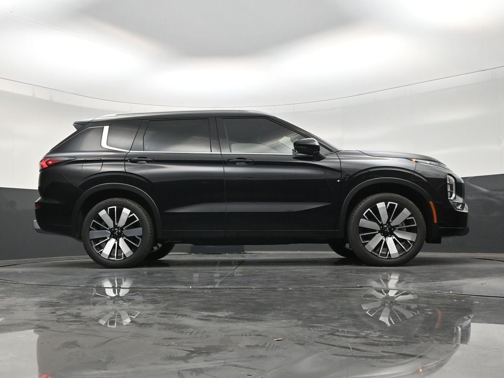 2026 Mitsubishi Outlander SEL