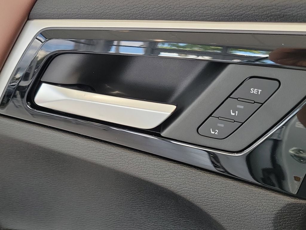 2026 Mitsubishi Outlander SEL