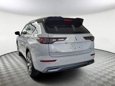 2026 Mitsubishi Outlander SEL