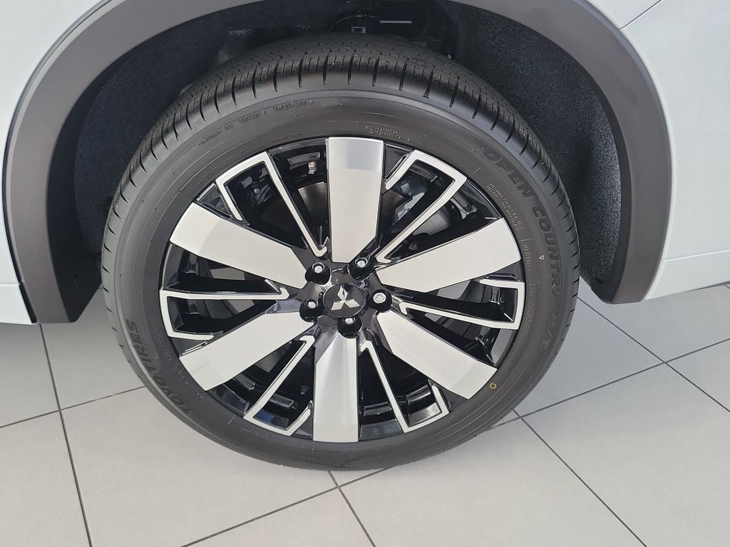 2026 Mitsubishi Outlander SEL