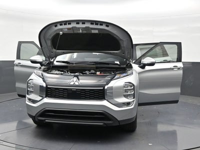 2026 Mitsubishi Outlander ES