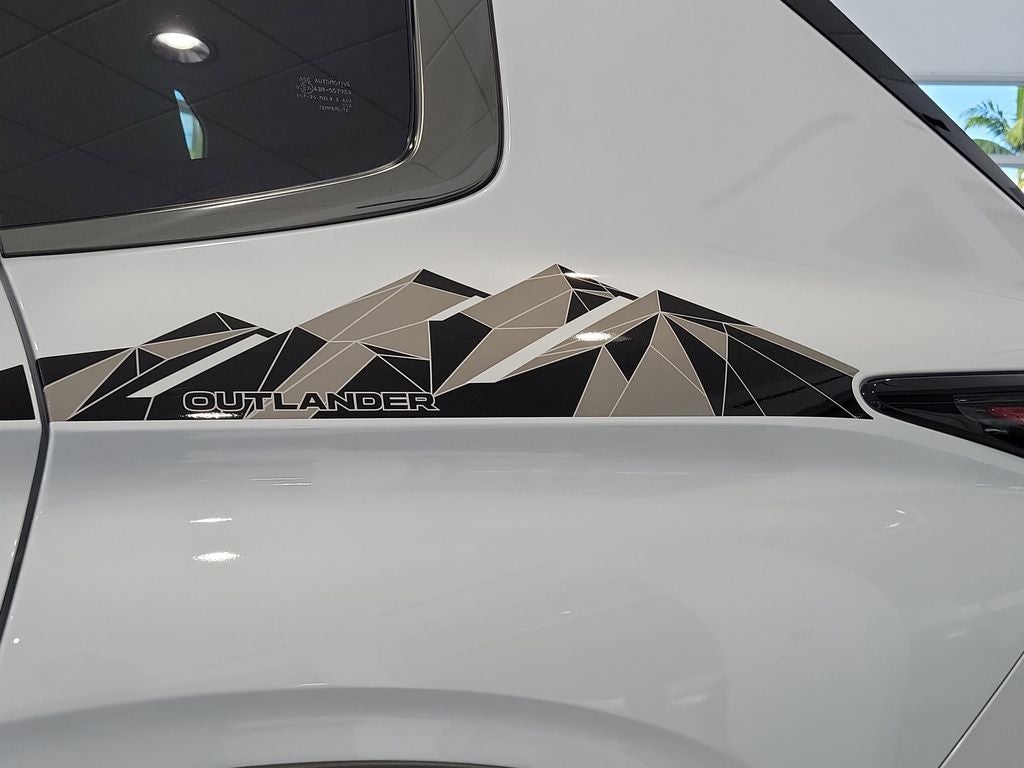 2026 Mitsubishi Outlander Trail Edition