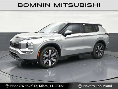 2026 Mitsubishi Outlander LE