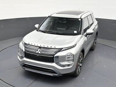 2026 Mitsubishi Outlander LE