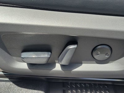 2025 Mitsubishi Outlander PHEV SE