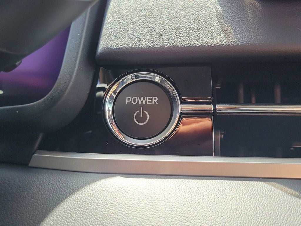 2025 Mitsubishi Outlander PHEV SE