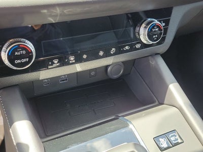 2025 Mitsubishi Outlander PHEV SE