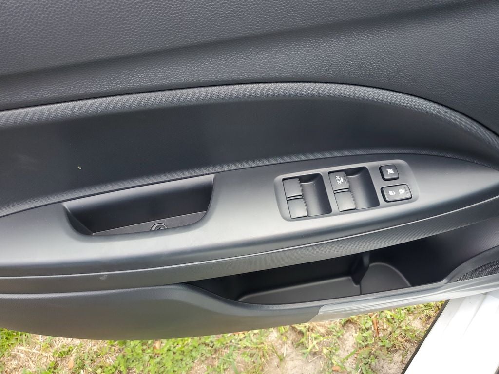 2024 Mitsubishi Mirage G4 ES