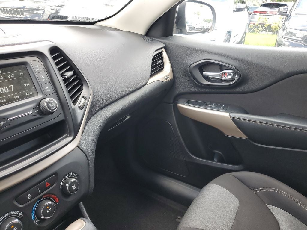 2018 Jeep Cherokee Latitude