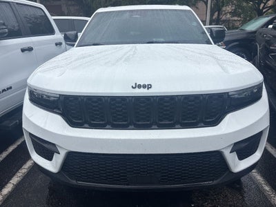 2022 Jeep Grand Cherokee Altitude