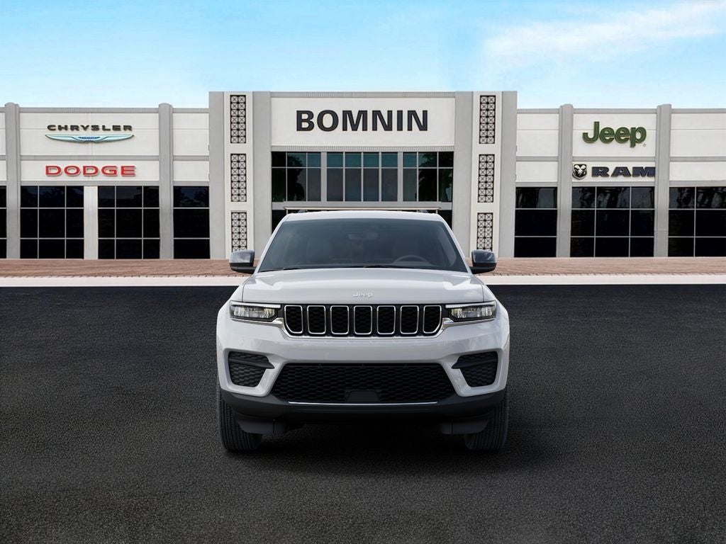 2026 Jeep Grand Cherokee Laredo