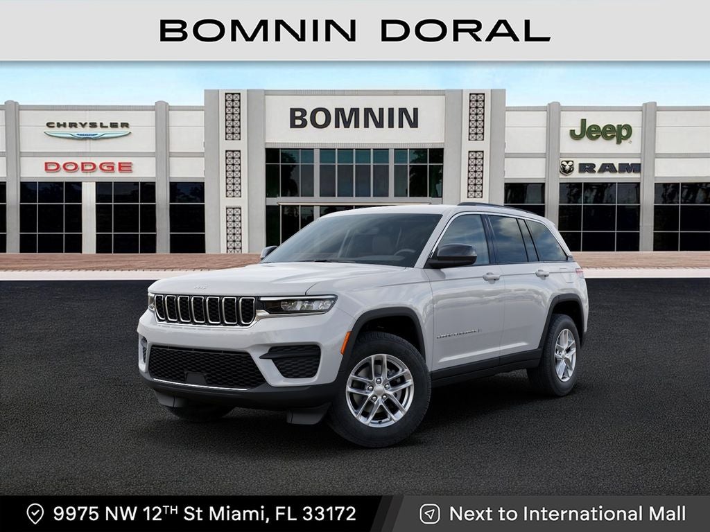 2026 Jeep Grand Cherokee Laredo