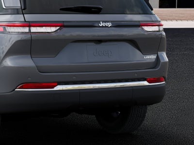 2027 Jeep Grand Cherokee Laredo