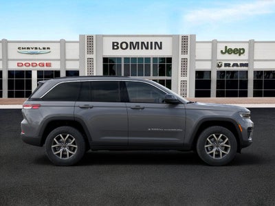 2027 Jeep Grand Cherokee Laredo