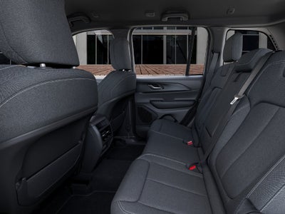 2027 Jeep Grand Cherokee Laredo