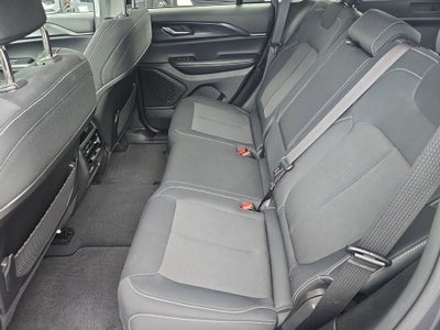 2023 Jeep Grand Cherokee Laredo X