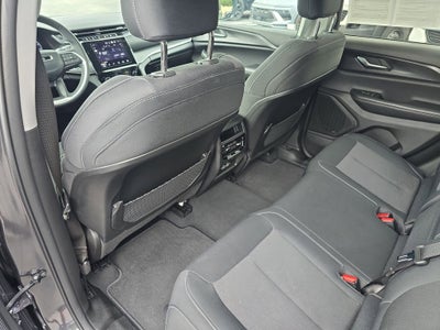 2023 Jeep Grand Cherokee Laredo X