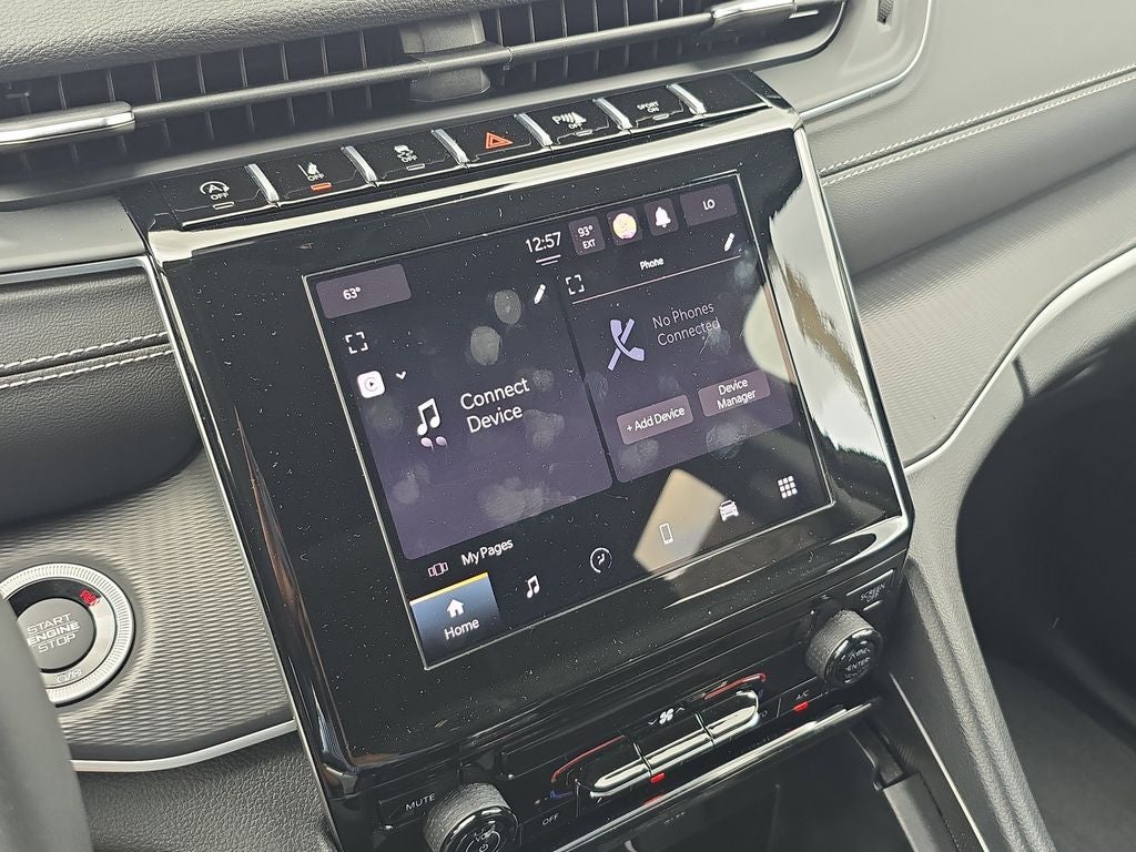 2023 Jeep Grand Cherokee Laredo X