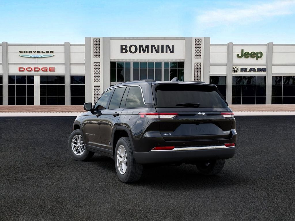 2026 Jeep Grand Cherokee Laredo