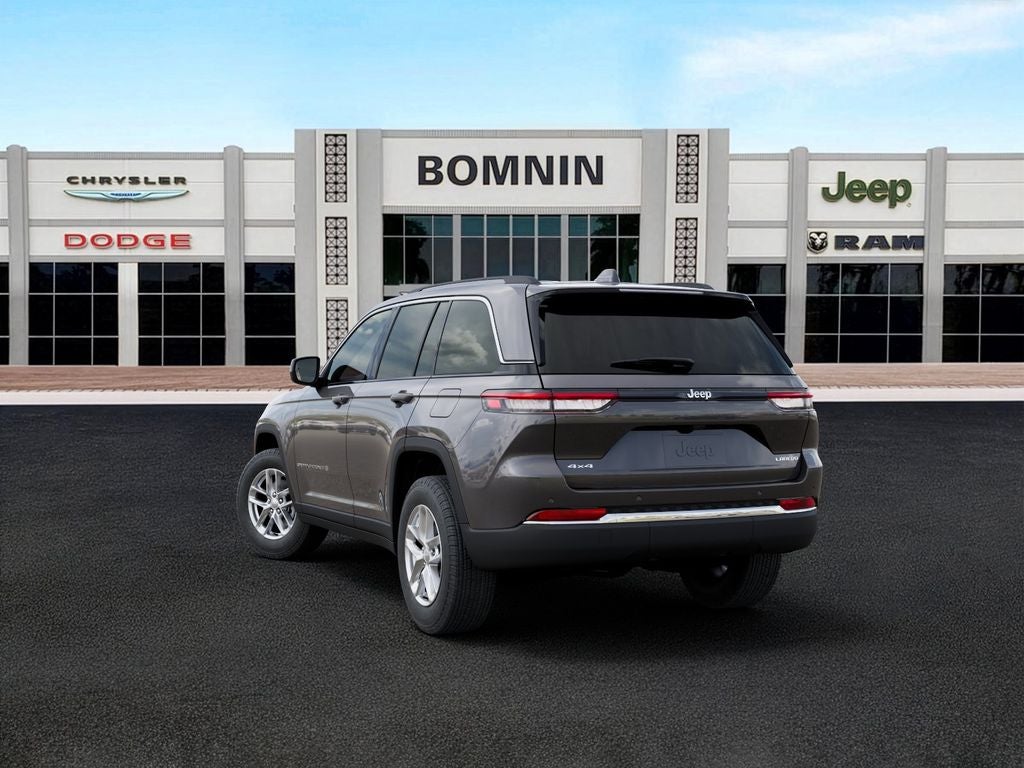 2026 Jeep Grand Cherokee Laredo