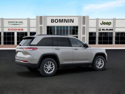 2026 Jeep Grand Cherokee Laredo