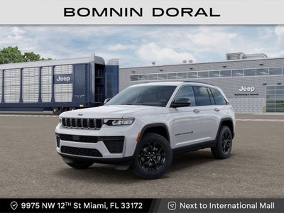 2026 Jeep Grand Cherokee Laredo