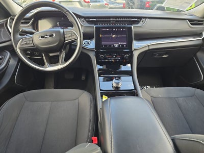 2022 Jeep Grand Cherokee L Laredo