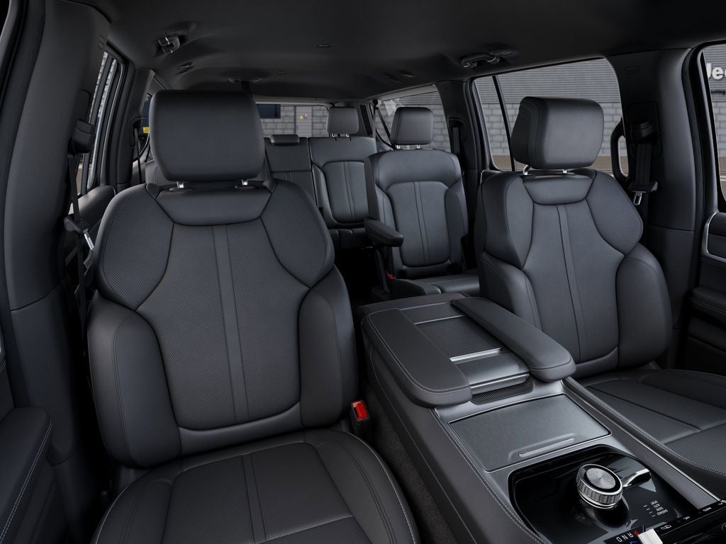 2026 Jeep Grand Wagoneer L 4x4