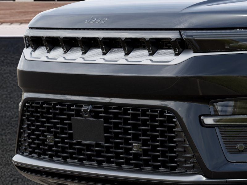 2026 Jeep Grand Wagoneer 4x2