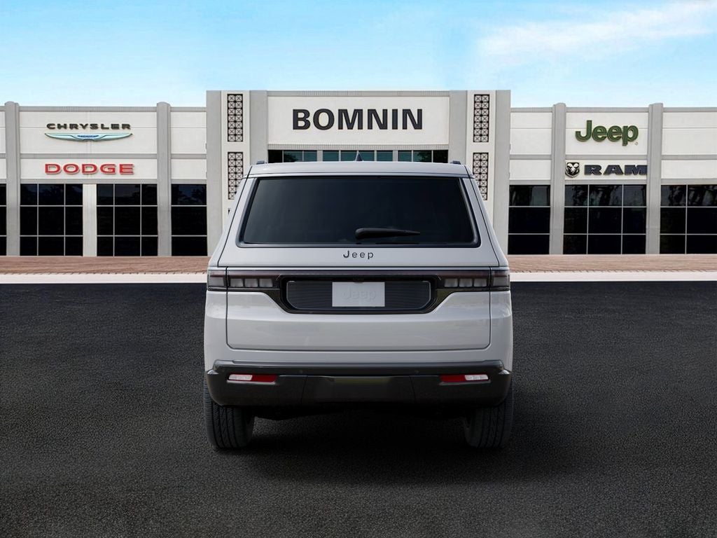 2026 Jeep Grand Wagoneer 4x2