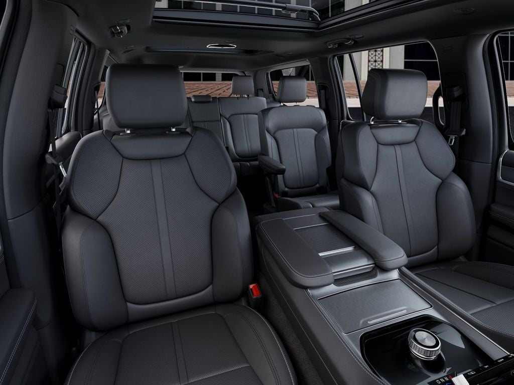 2026 Jeep Grand Wagoneer 4x2
