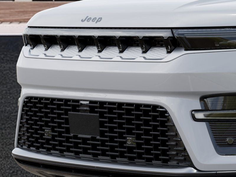 2026 Jeep Grand Wagoneer 4x2