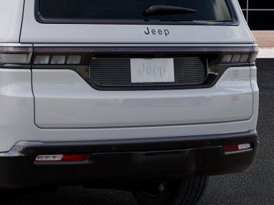 2026 Jeep Grand Wagoneer 4x2