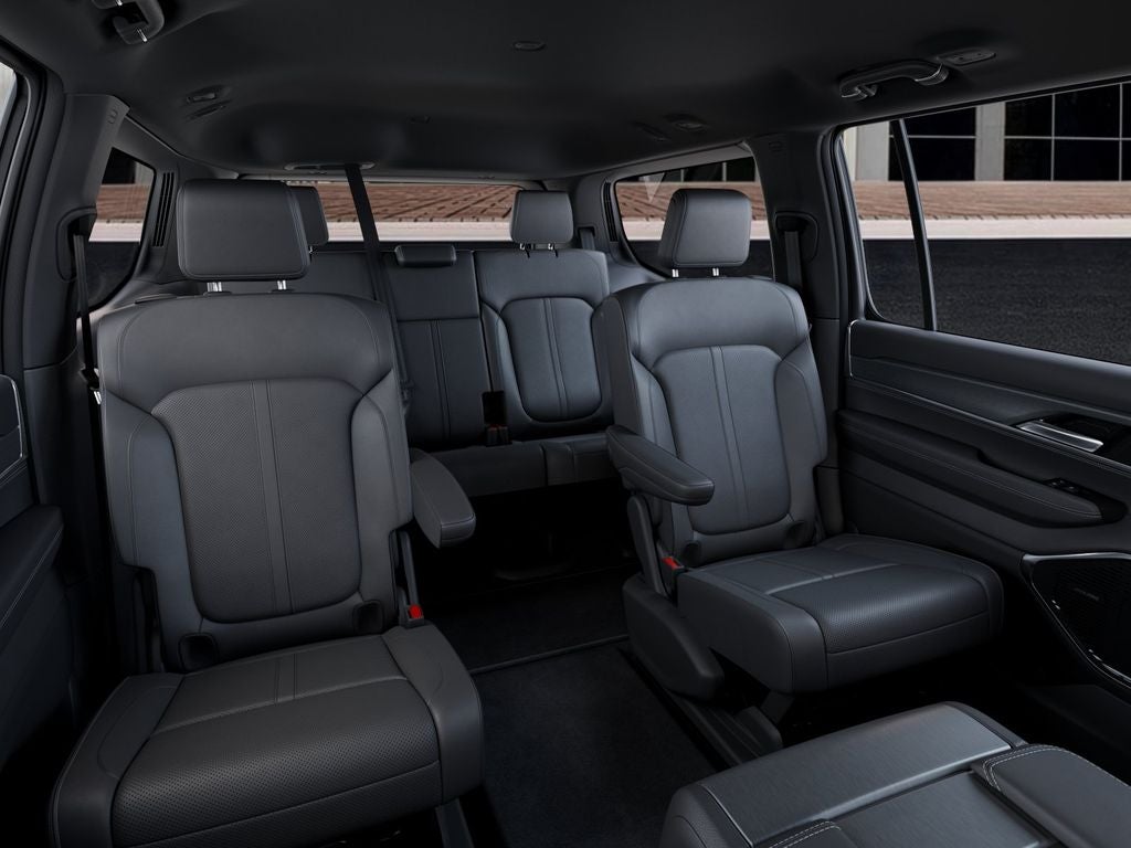 2026 Jeep Grand Wagoneer 4x2